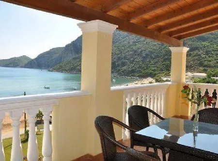 San George Cove * Afionas