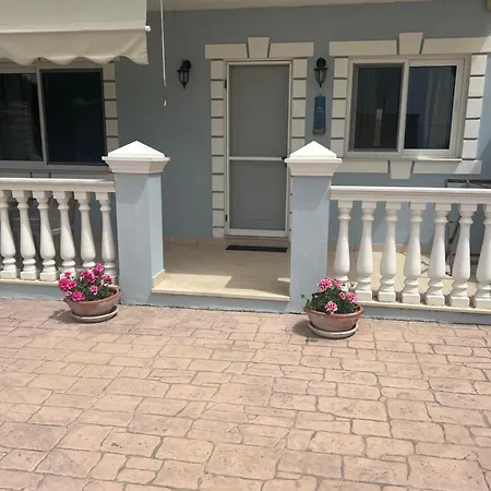Apart-hotel San George Cove *